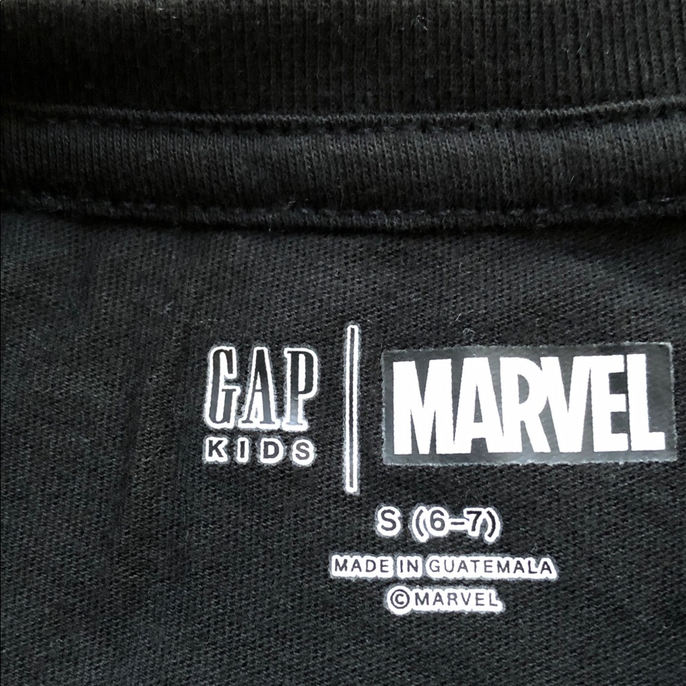 GAP KIDS MARVEL T-Shirt Character Boys - Picture 5 of 9